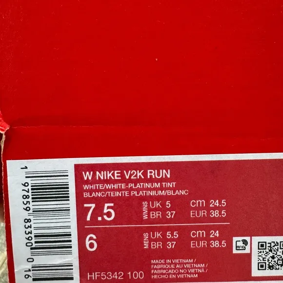 Brand New Nike V2K Run “Summit White Platinum Tint” Women’s Shoes (W7.5)
