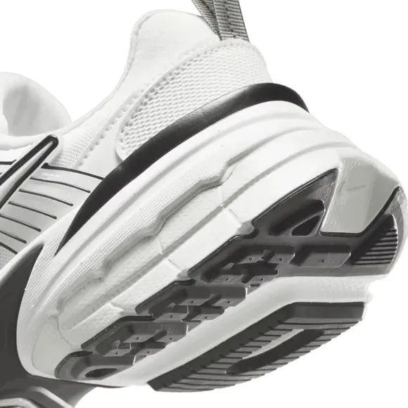 Brand New Nike V2K Run “Summit White Platinum Tint” Women’s Shoes (W7.5)