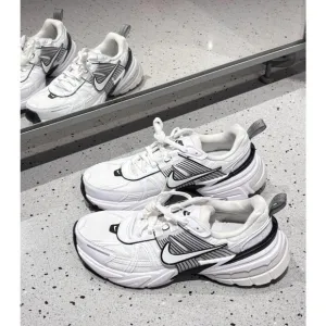 Brand New Nike V2K Run “Summit White Platinum Tint” Women’s Shoes (W7.5)