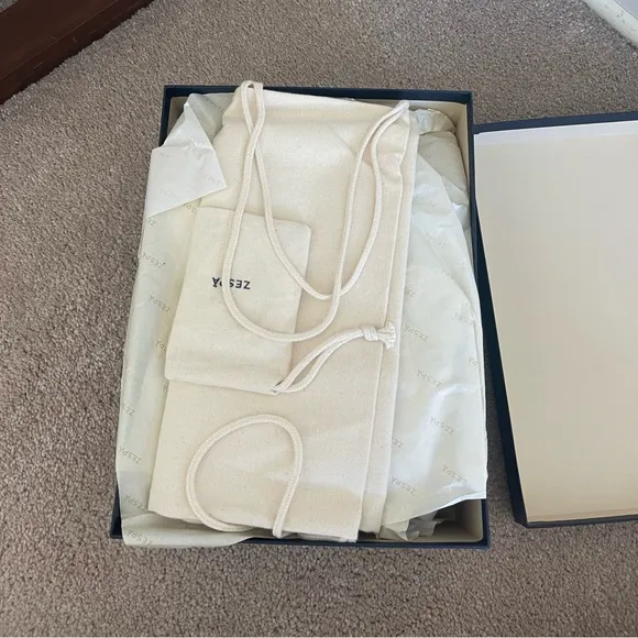 BRAND NEW Zespa white platform sneakers size EU 39 / US 8