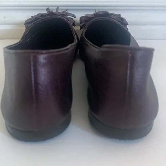 Brighton leather purple slip on flats shoes with floral cutouts in size 7.5