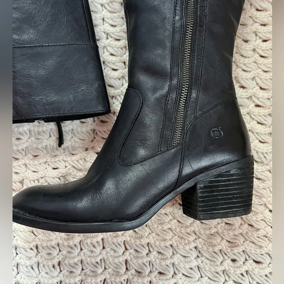 BØRN Women's Black Leather Zipper Buckle Heel Boots Size 8