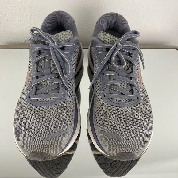 BROOKS Womens Grey Pale Peach Adrenaline GTS 20 Lace Up Running Sneaker Shoes