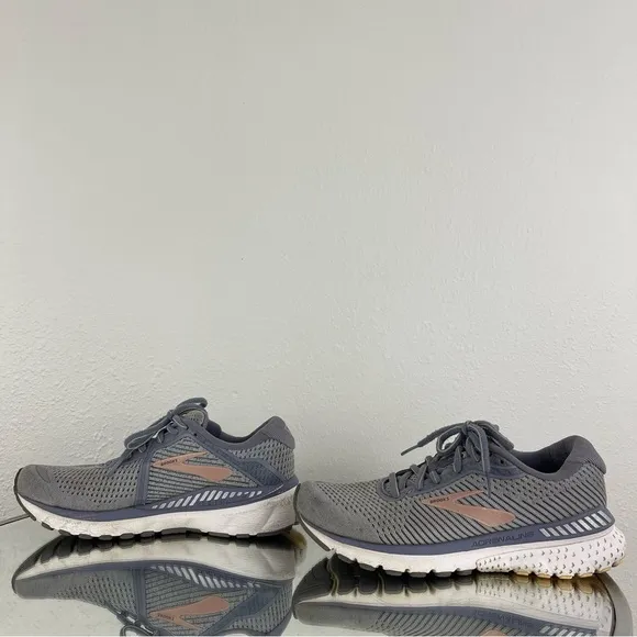 BROOKS Womens Grey Pale Peach Adrenaline GTS 20 Lace Up Running Sneaker Shoes