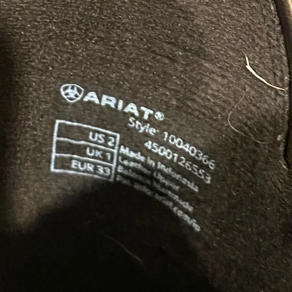 Brown Leather Cowboy Boots Ariat size 2