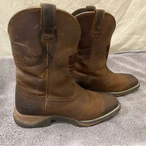 Brown Leather Cowboy Boots Ariat size 2