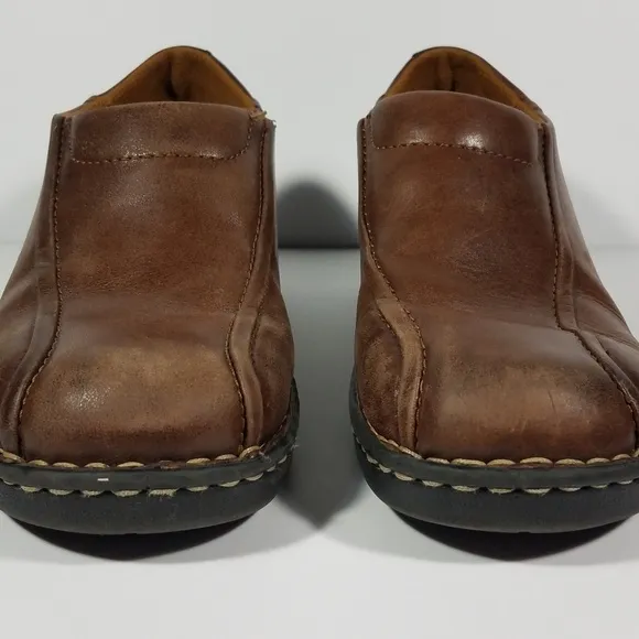 brown leather slip on clogs shoes ladies 8.5 M