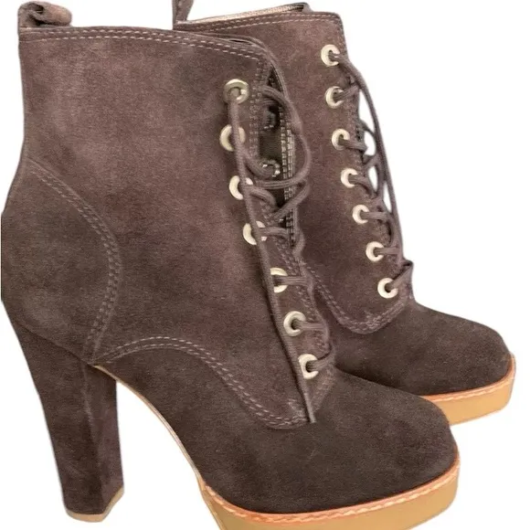 Burana Suede Leather Heeled Boots 7B Never Worn