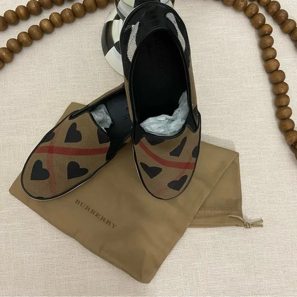 Burberry heart check Slip On Sneakers