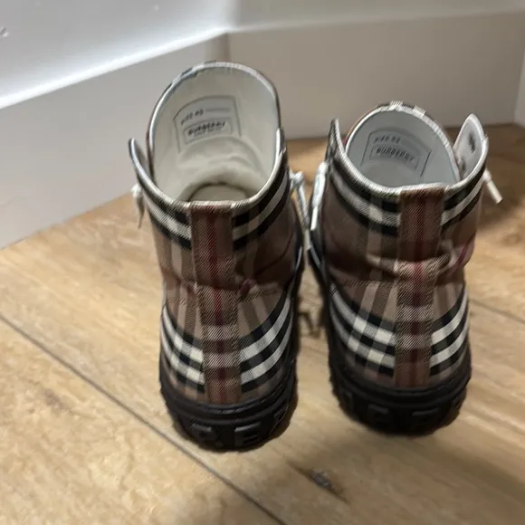 Burberry Plaid High-Top Sneakers - Brown and White