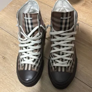 Burberry Plaid High-Top Sneakers - Brown and White