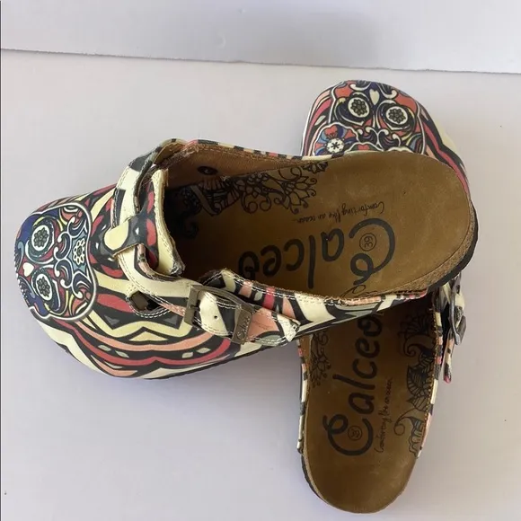 Calceo shoes  women size 38 stripper pattern and pink flowers dry skull NWT