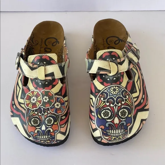 Calceo shoes  women size 38 stripper pattern and pink flowers dry skull NWT