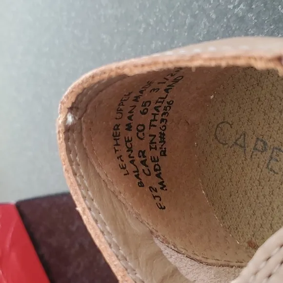 Capezio E-Series Jazz Slip On Jazz Shoes - Caramel 3.5 M