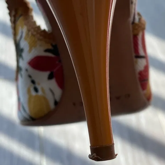 CASADEI Floral Print Leather Designer Slingback heels, 7.5