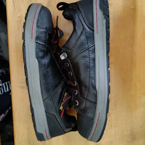 Caterpillar Brode Steel Toe Work Shoe Size 8 Stk#P90192 Black With Red Yellow