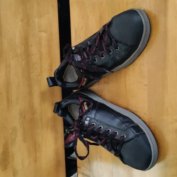 Caterpillar Brode Steel Toe Work Shoe Size 8 Stk#P90192 Black With Red Yellow