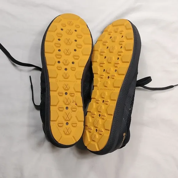 Caterpillar unisex mesh shoes men's size 11 and women's size 13