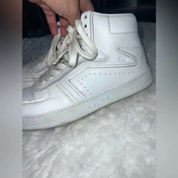 CELINE 990$ White Leather High Top Sneakers 37