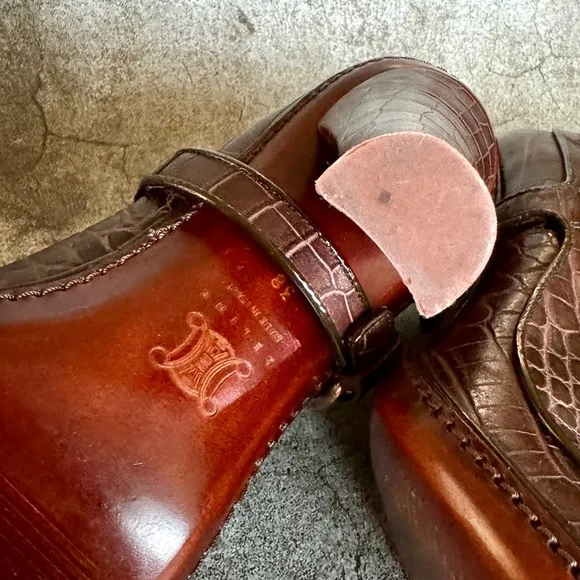 Celine Vintage Oxford Croc-Embossed Heels Mahogany | EU 38, US 7