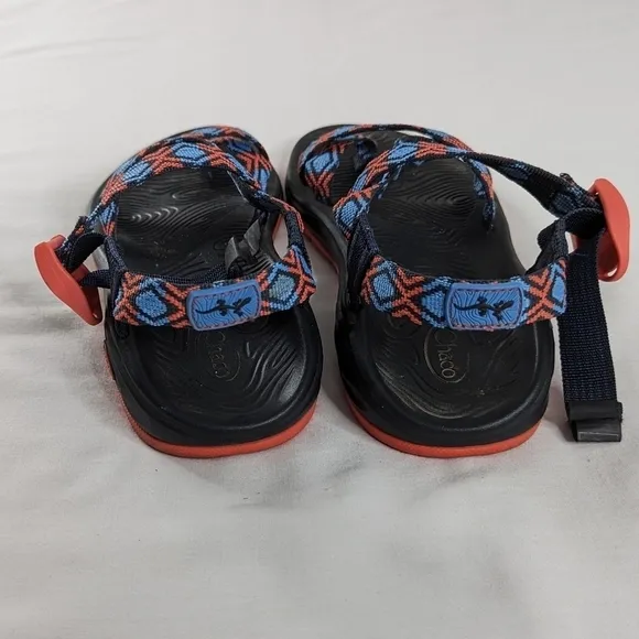 Chaco ZVolv Sandal Coral Green Geometric Embroidery Hiking Water Gorp Shoes