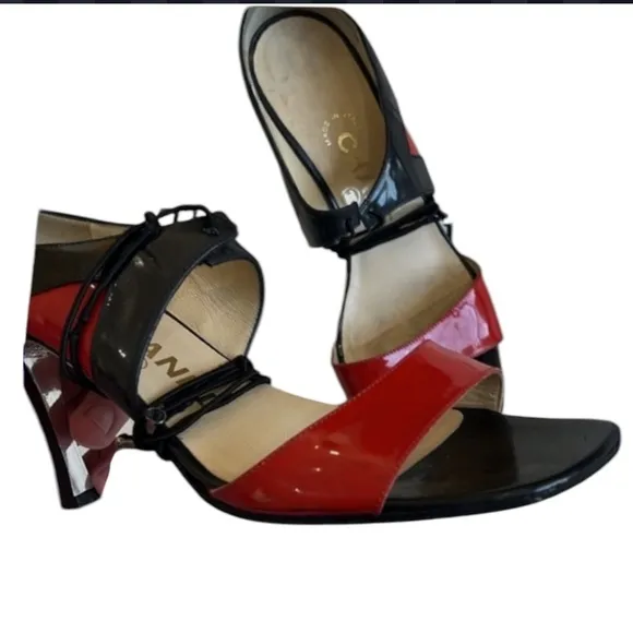 Chanel Patent Leather Heels Sandals Black And Red