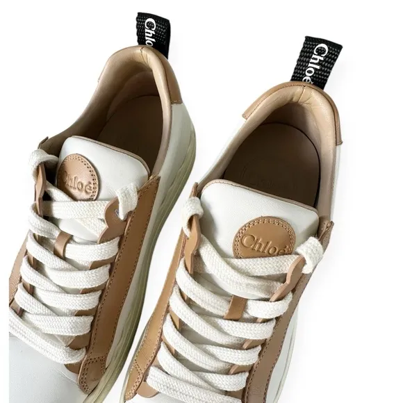 Chloé • Lauren Low-Top Leather Sneakers