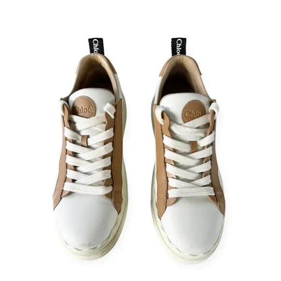Chloé • Lauren Low-Top Leather Sneakers