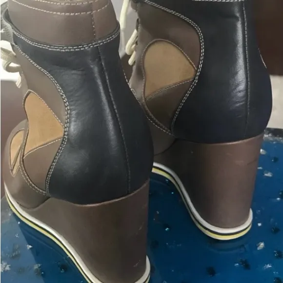 Chloe wedge sneakers