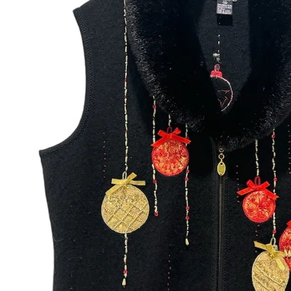 Christmas Sweater Vest Vintage Wool Sweater Fur Collar Black Red Gold Size XL