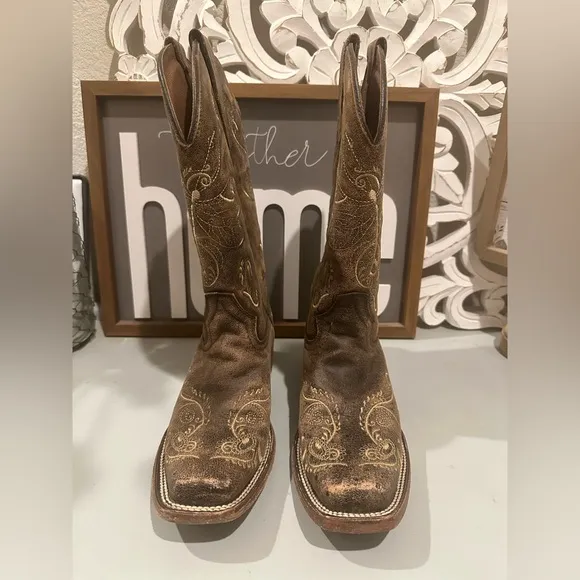 Circle G Boots size 7