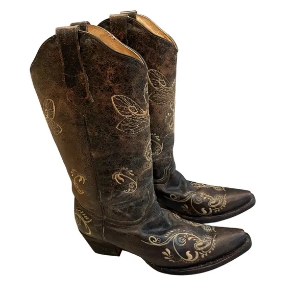 Circle G Distressed  Bone Dragonfly Embroidered Snip Toe Boots, Sz 10.5