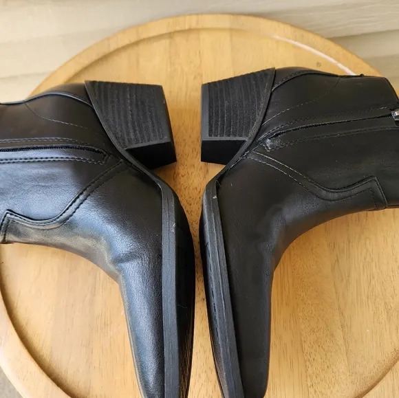 Circus by Sam Edelman Whistler black boots