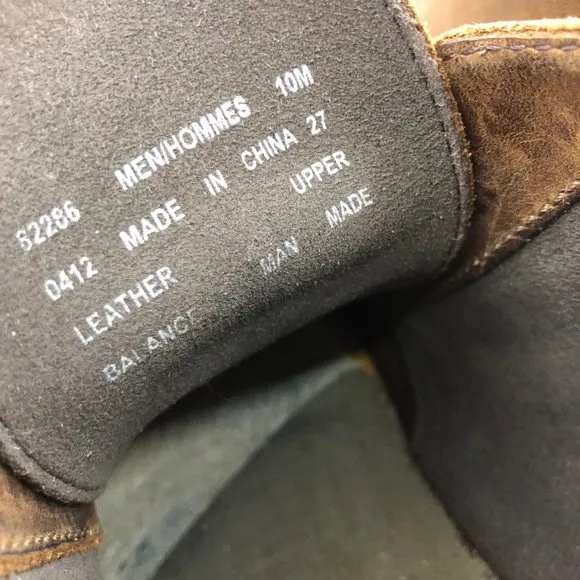 Clarks Boots Mens 10 M Brown Leather Chukka Ankle Boots