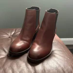 Clarks cognac leather boots size 7M