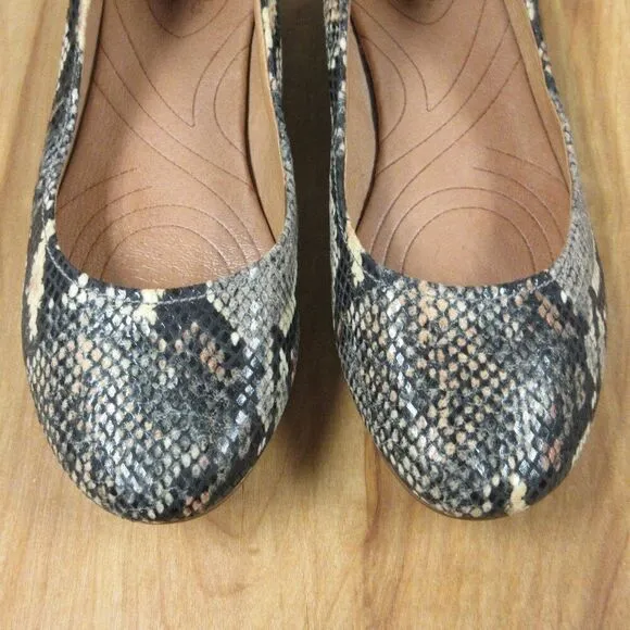 CLARKS Indigo Multicolor Ballet Flats Womens Size 8 Faux Snakeskin Slip On Shoes