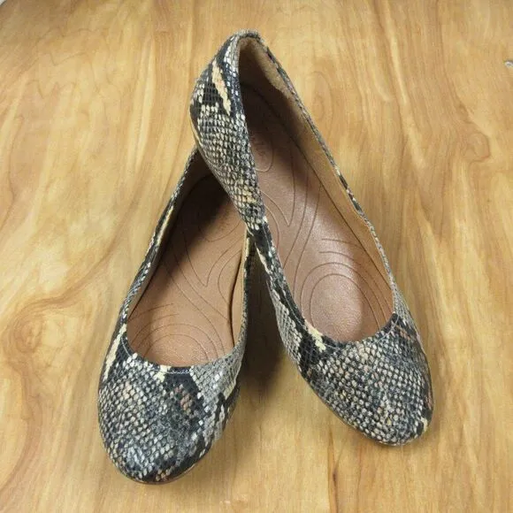 CLARKS Indigo Multicolor Ballet Flats Womens Size 8 Faux Snakeskin Slip On Shoes