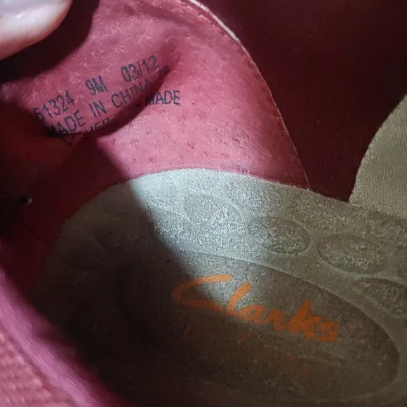 Clarks Mary Jane Walking Shoes 9