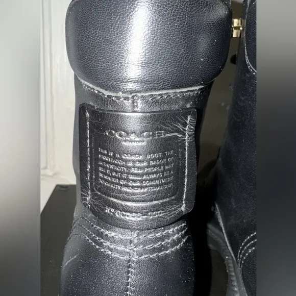 COACH leather boots/ no box
