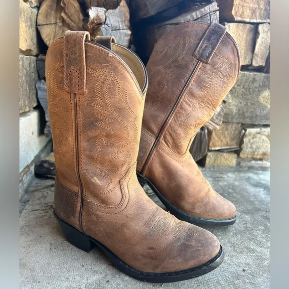 Cody James western leather cowboy boots in oiled dusted brown kids Sz-2. L