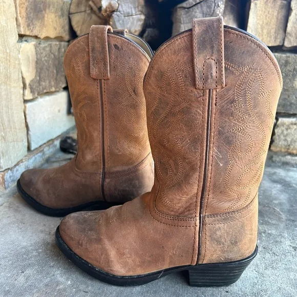 Cody James western leather cowboy boots in oiled dusted brown kids Sz-2. L