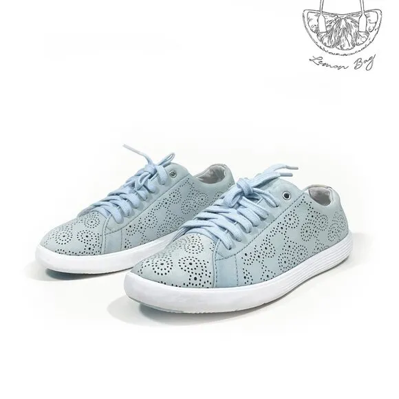 Cole Haan / Grand Crosscourt Lace Up Perforated Sneakers / Blue / Size 6