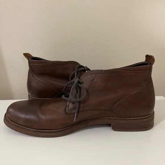 Cole Haan Mens Boots Size 9.5 M Brown Leather Lace Up Chukka Ankle Shoes C11847