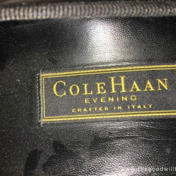 Cole Haan Men's Size 9.5M Black Slip On Shoes ﻿ ﻿