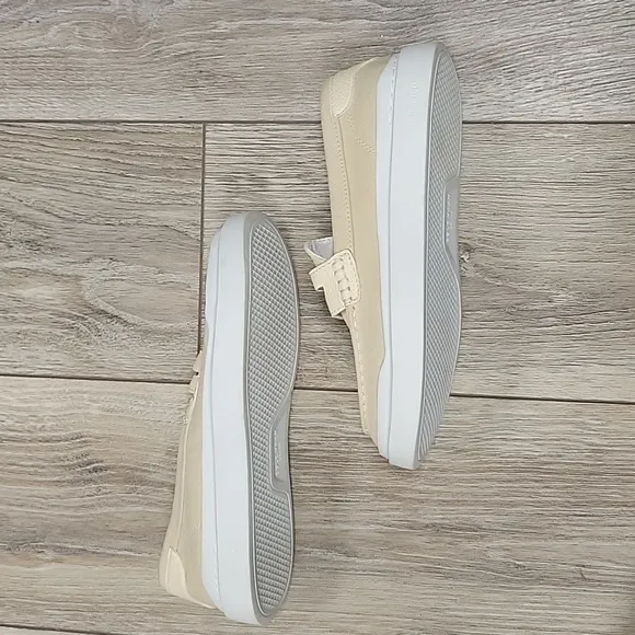 Cole Haan Size 6 1/2 Beige Grand Pro Rally Penny Loafer Shoes Canvas