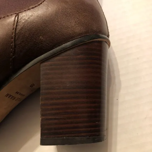 COLE HAAN  WOMEN'S BROWN LEATHER BOOTS  SIZE: 8B