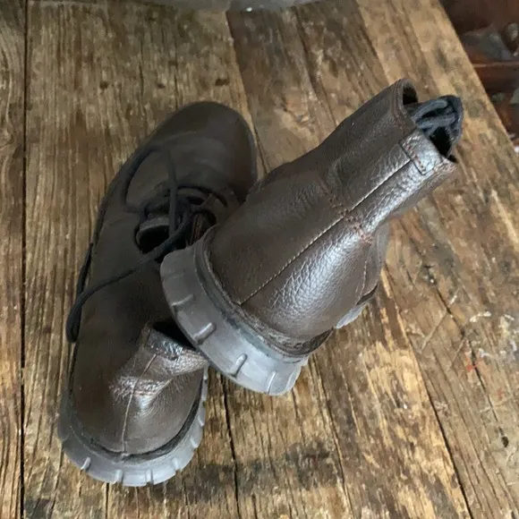 Cole Haan ZeroGrand British  Brown chukka boots 8