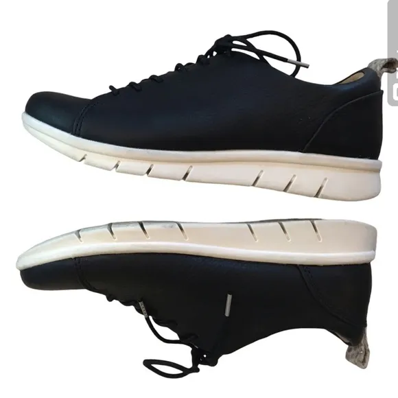 Comfortiva Align Cayson Black Leather Lace Up Sneakers - 7