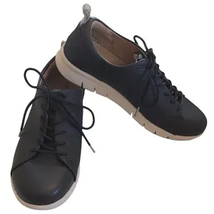 Comfortiva Align Cayson Black Leather Lace Up Sneakers - 7