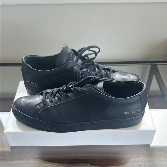 Common Projects Men’s Navy Leather Sneakers